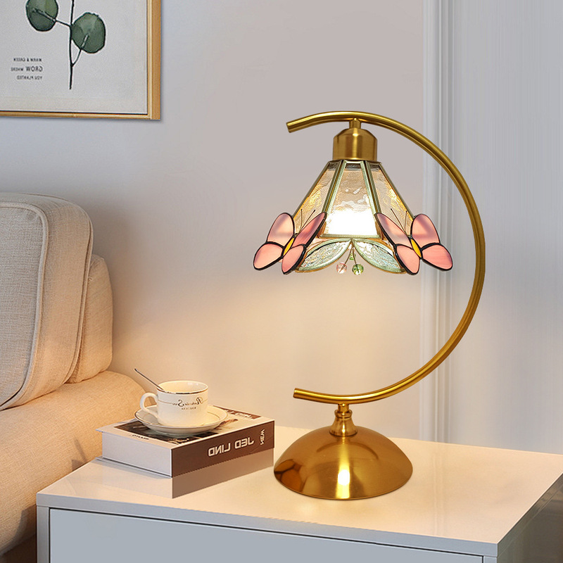 Tiffany-style butterfly stained glass table lamp, vintage brass gooseneck bedside lamp, French mid-century art ambiance lamp Tiffany-style butterfly stained glass table lamp, vintage brass gooseneck bedside lamp, French mid-century art ambiance lamp