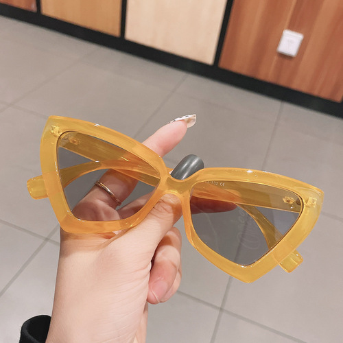 New large-frame sunglasses for women, Internet celebrities, fashionable anti-UV street photography, retro glasses, trendy shipping to Europe and the United States