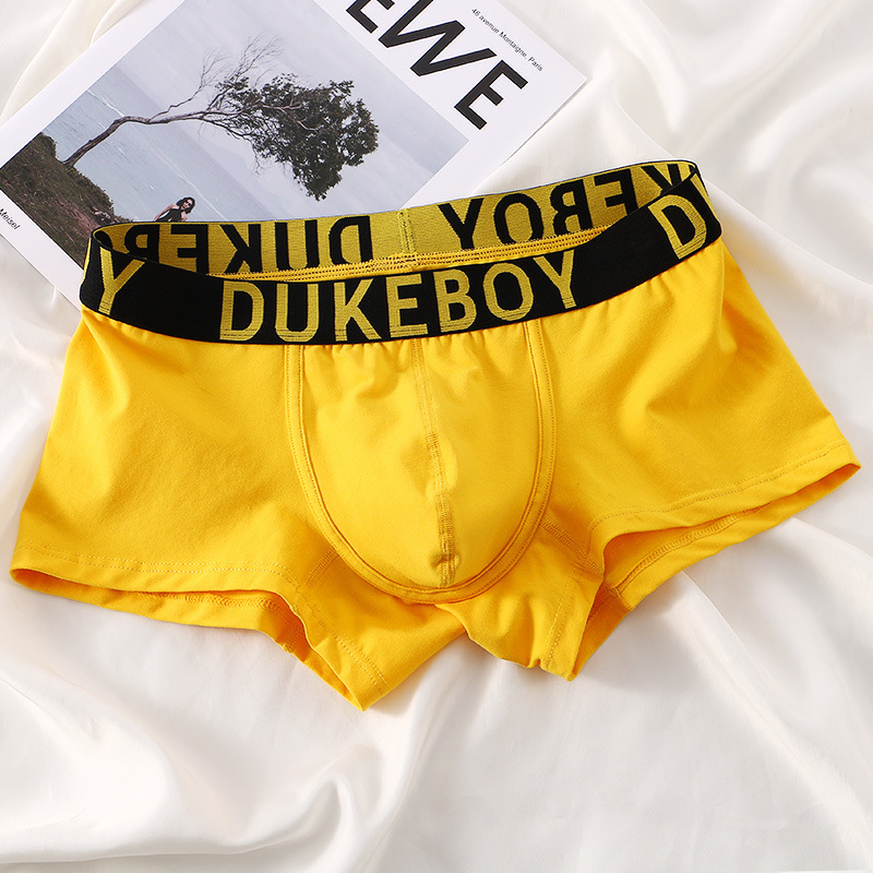 Ropa interior de hombre de gama alta hilo de algodón transpirable cómodo boxeadores simples U convexa bolsa grande Mediados de cintura Boxer pantalones cortos pantalones de cabeza