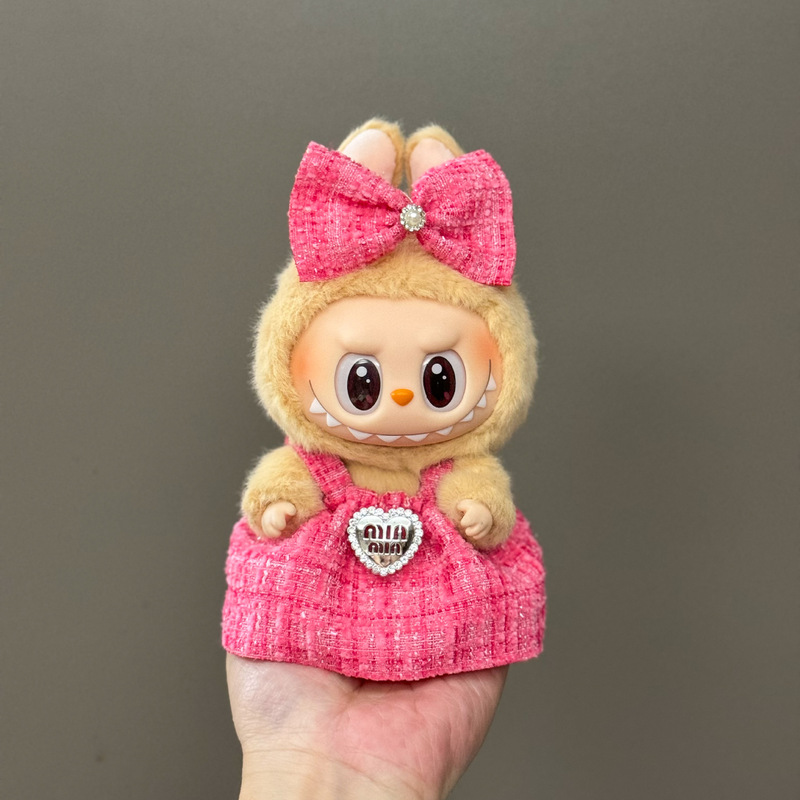 【衣類のみ】ラブブ labubu ベビー服 17cm ペンダント 1代目・2代目 ビニールぬいぐるみ 服セット|undefined