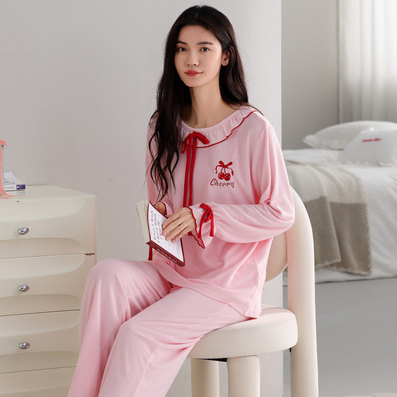 2025 New Sweet Round Neck Pajamas Women's Autumn and Winter Style Terry Cloth Moisture-Wicking Long Sleeves and Trousers Home Clothes Set 2025 New Sweet Round Neck Pajamas Women's Autumn and Winter Style Terry Cloth Moisture-Wicking Long Sleeves and Trousers Home Clothes Set