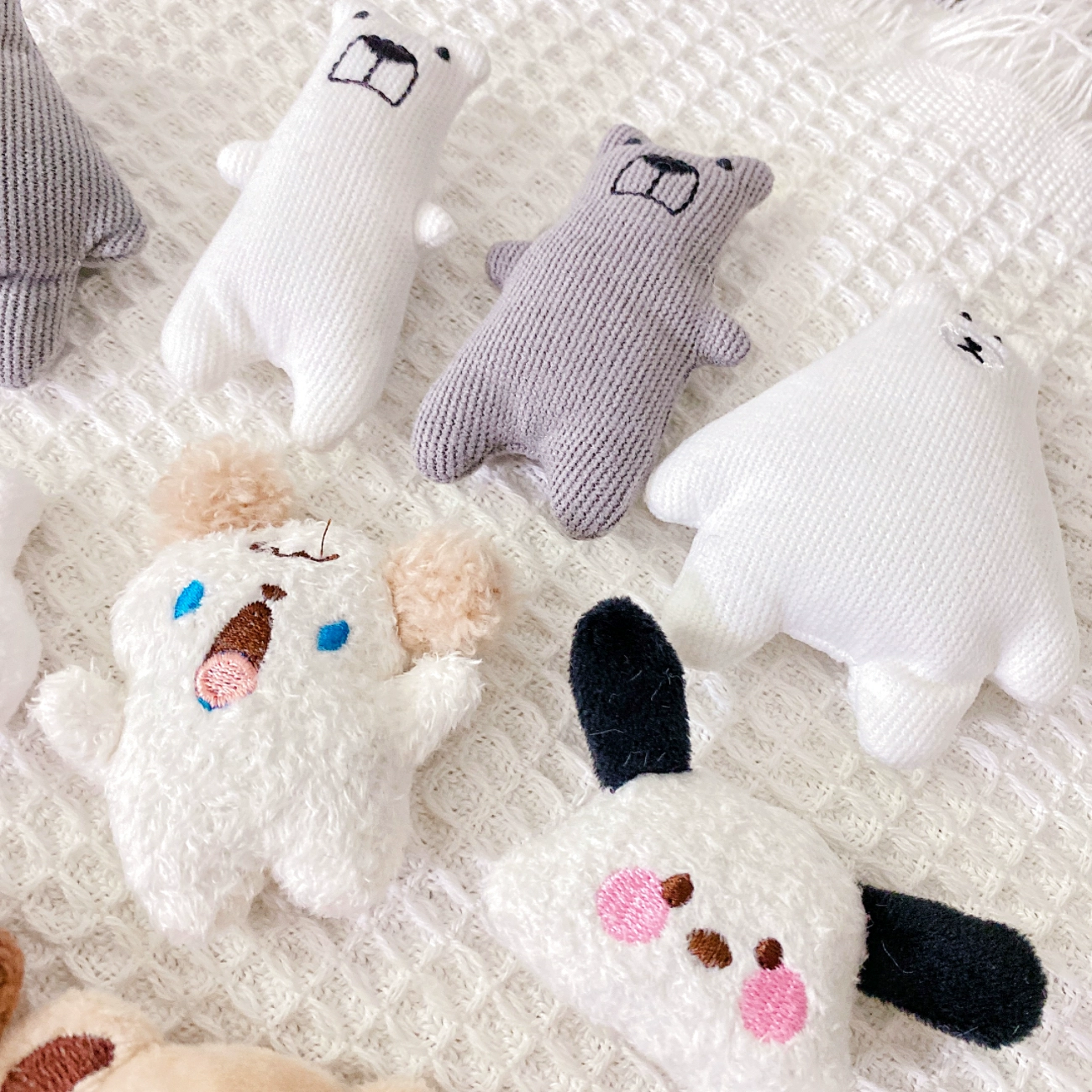 Plush doll, rabbit, brooch, bag, pin, DIY