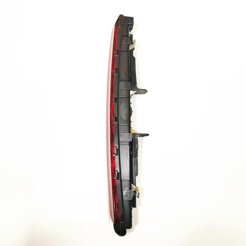 A2118201556 Mercedes-Benz Rear High-Mounted Brake Light Warning Light W211 E200 E220 E240