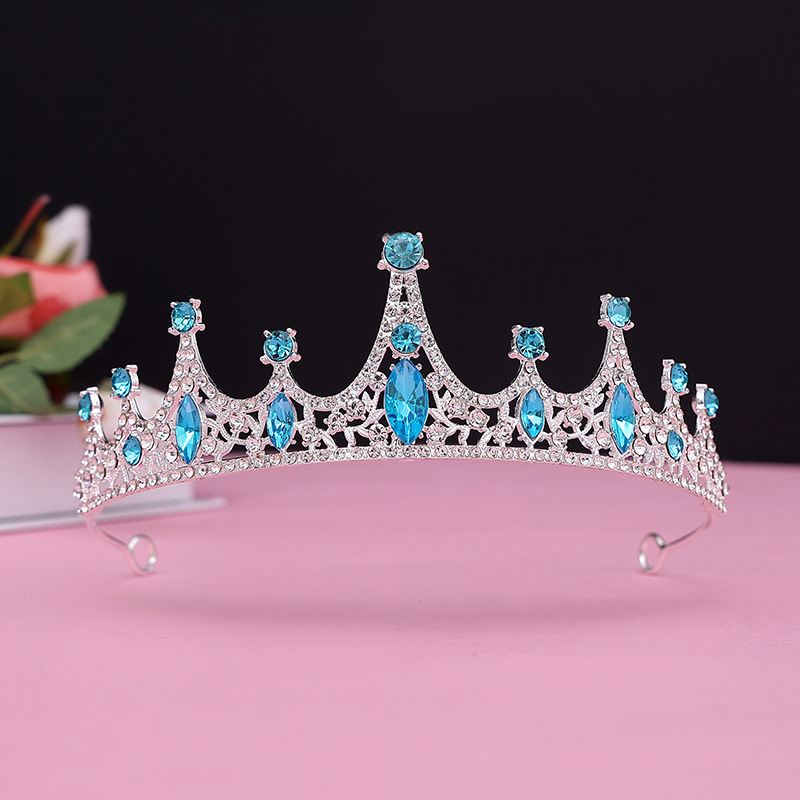 Online Rojo Negro Barroco corona tocado novia estilo coreano 18 años de edad, mujer adulta Ceremonia de cumpleaños princesa Corona al por mayor