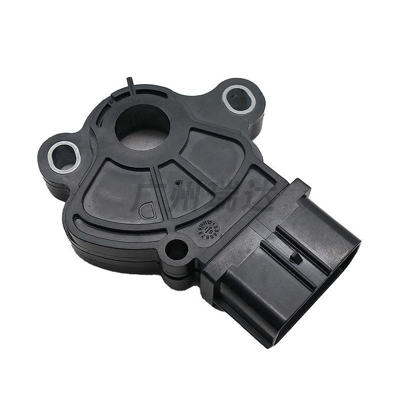 FN01 - 21 - 444 es adecuado para el interruptor de engranajes del sensor de engranajes de la caja de cambios de Mazda