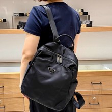 新款真皮包包百搭尼龙布旅行包轻便双肩包女包休闲通勤出行双背包