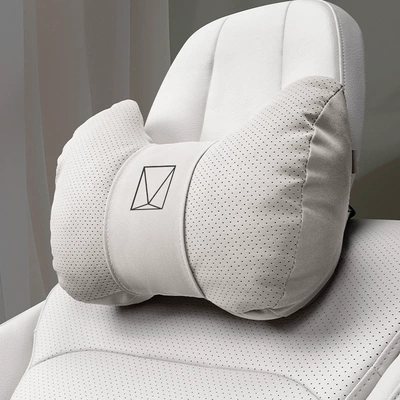 Avita 06/07/12 Car Headrest: Waist support - horn-style-off-white-avita-headrest-set