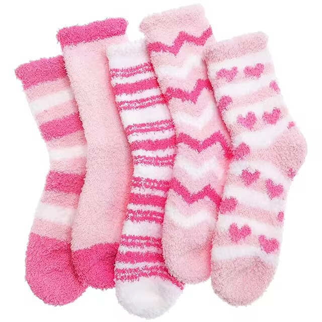 Coral Fleece Socks for Valentine's Day, Non-Shedding, Cross-Border Pink Floor Socks for Women, Autumn and Winter Half-Fleece Socks for Home Sleep Coral Fleece Socks for Valentine's Day, Non-Shedding, Cross-Border Pink Floor Socks for Women, Autumn and Winter Half-Fleece Socks for Home Sleep