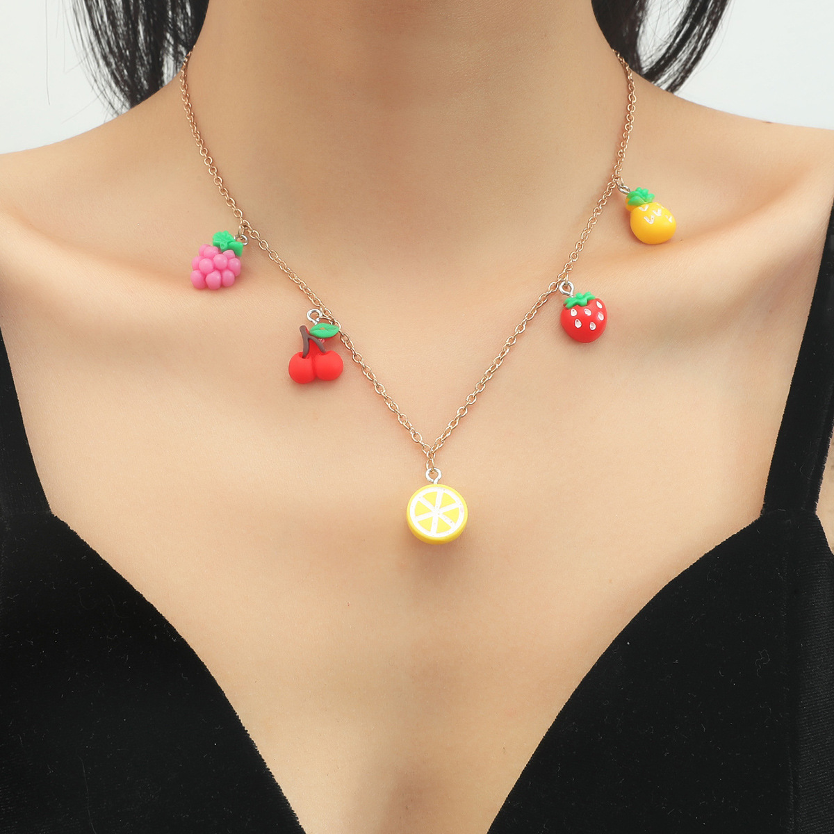 Collar De Frutas Retro De Moda display picture 2