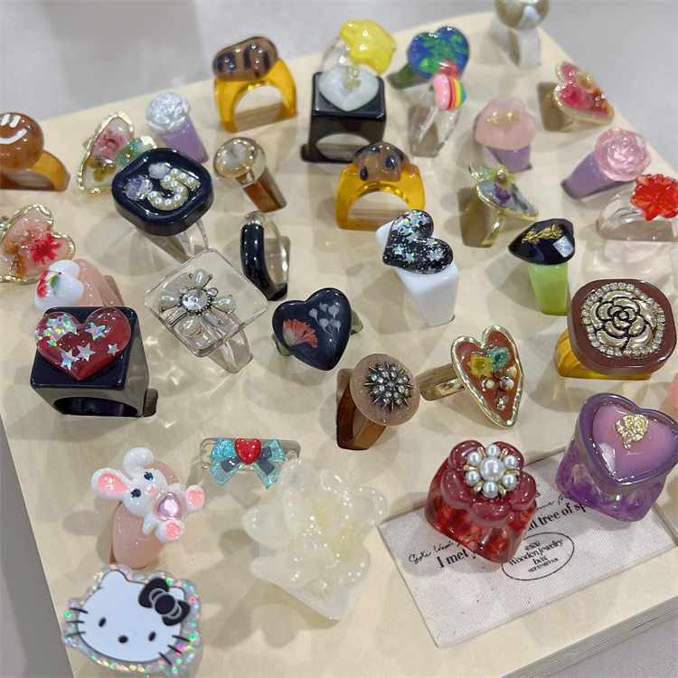 Non-Metallic Resin Ring Colorful Niche Simple Pink Peach Heart Rabbit Autumn and Winter New Leopard Print Heart Versatile Ring