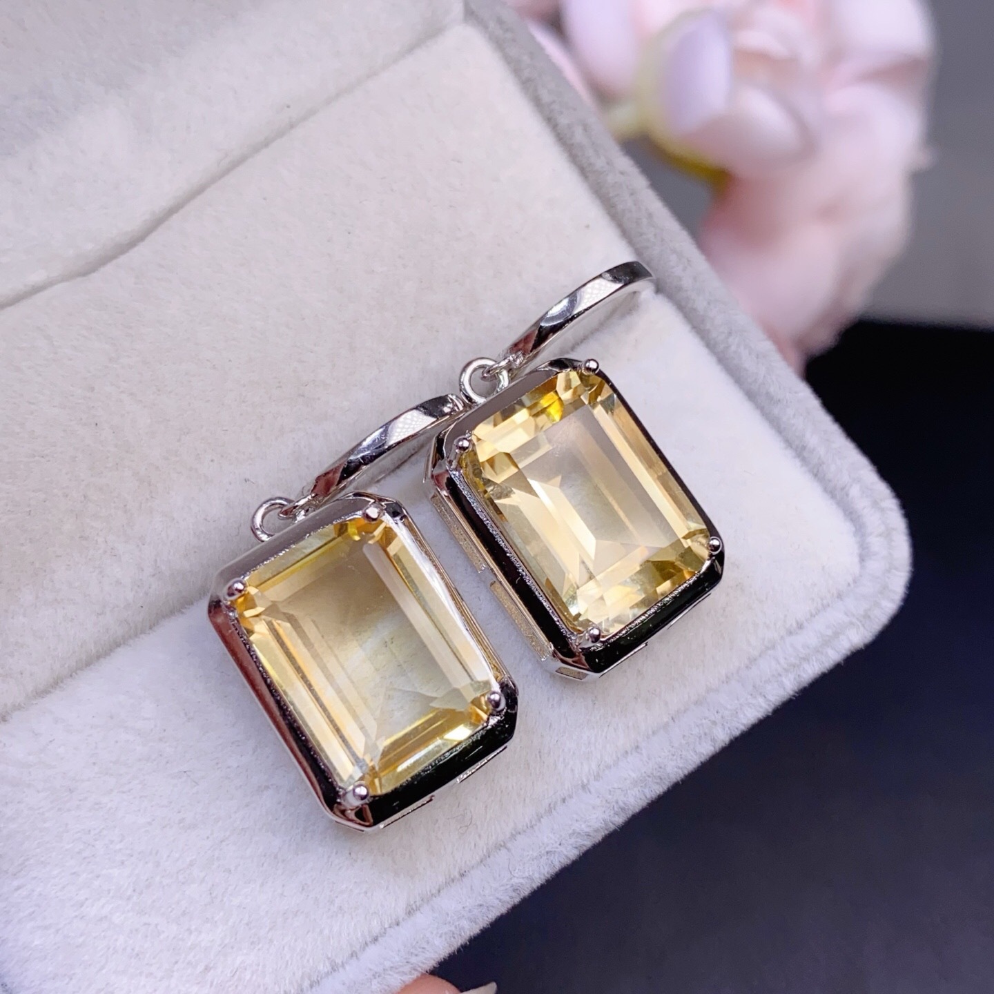 Natural Yellow Citrine Earrings with 925 Silver Inlay, Loose Stone 10*14mm, Pure Natural Citrine That Attracts Wealth