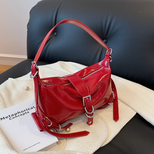 New popular niche texture women's bag early autumn 2024 new retro hot girl armpit bag niche single shoulder armpit bag