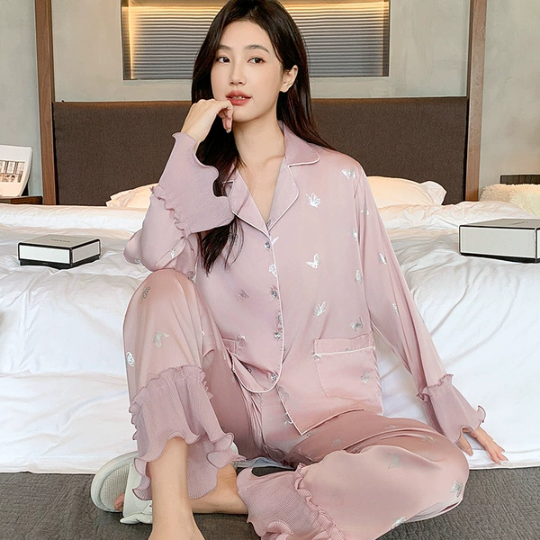 Women's style of hot butterfly lotus root powder-long sleeve trousers