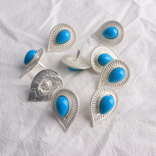 Tibetan ethnic style jewelry alloy accessories water drop clasp Tibetan clothing decoration accessories Mongolian cluster accessories with feet