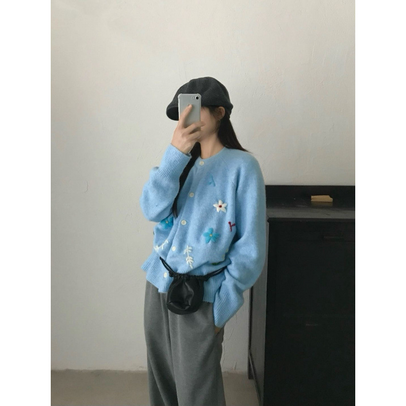KANING温柔风刺绣花朵单排扣针织开衫女2025秋冬新款软糯毛衣上衣|undefined