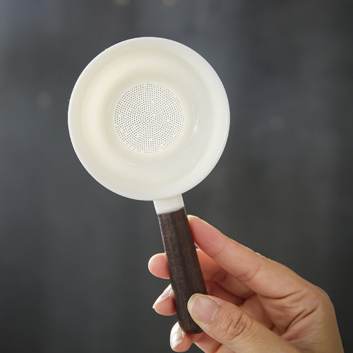 Lamb Fat Jade Anti-Scalding, Handle-equipped, All-Ceramic Tea Strainer with Integrated Perforation—Porcelain Tea Maker for Brewing Loose Leaf Tea, Tea Filter, and Tea Ceremony Accessory