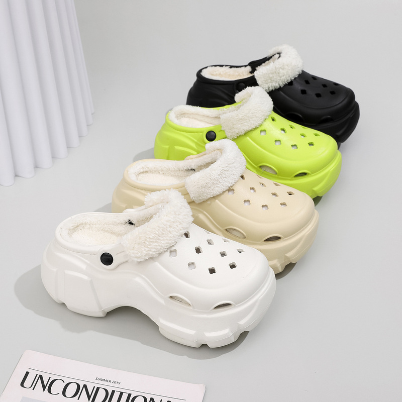 Warm Women's Cotton Shoes Outer Wearing fleece-lined Hole Shoes Women's Fashionable Thickened Bottom Covered Toe Dual-purpose Garden Shoes All-match Women's Shoes