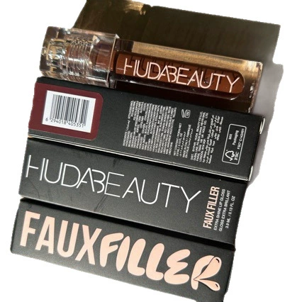 Блеск для губ (HudaBeauty Faux Filler) — кремовый глянец, оттенки Coco/Posh/Bombshell и др.
