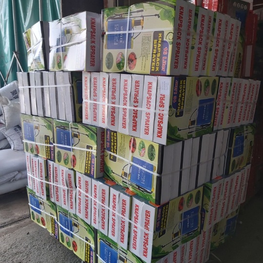 Pulverizador manual de pesticidas Bochen de 16L, tipo mochila portátil, en stock, pulverizador de insecticidas de 20L, pulverización eficiente.