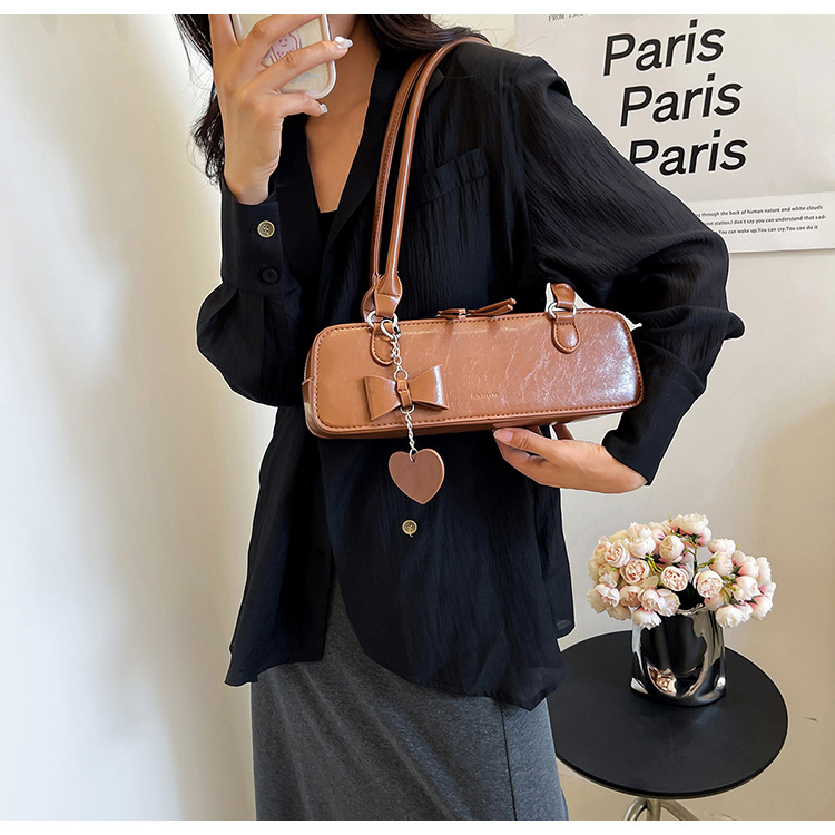 Texture and Western Style Small for Women 2024 New Versatile Single Shoulder Underarm French Niche Design Stick Bag_voghion.com