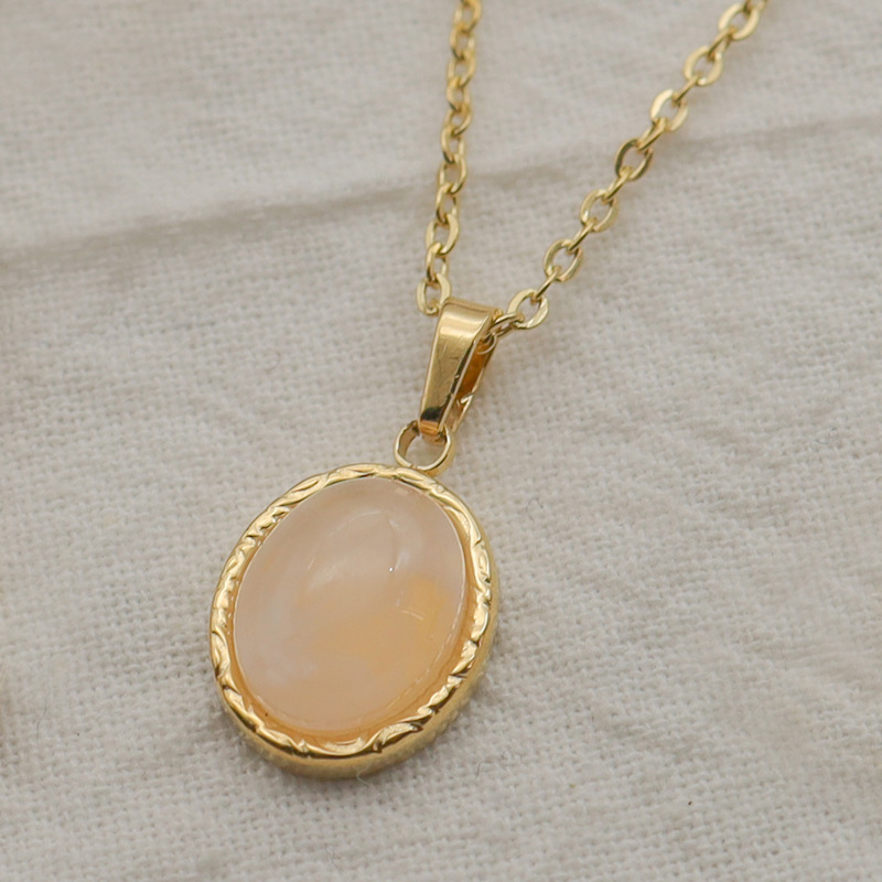 Collier en acier au titane pendentif polyvalent incolore pierre naturelle goutte d'huile mode été nouveau produit chaîne de collier doux_voghion.com