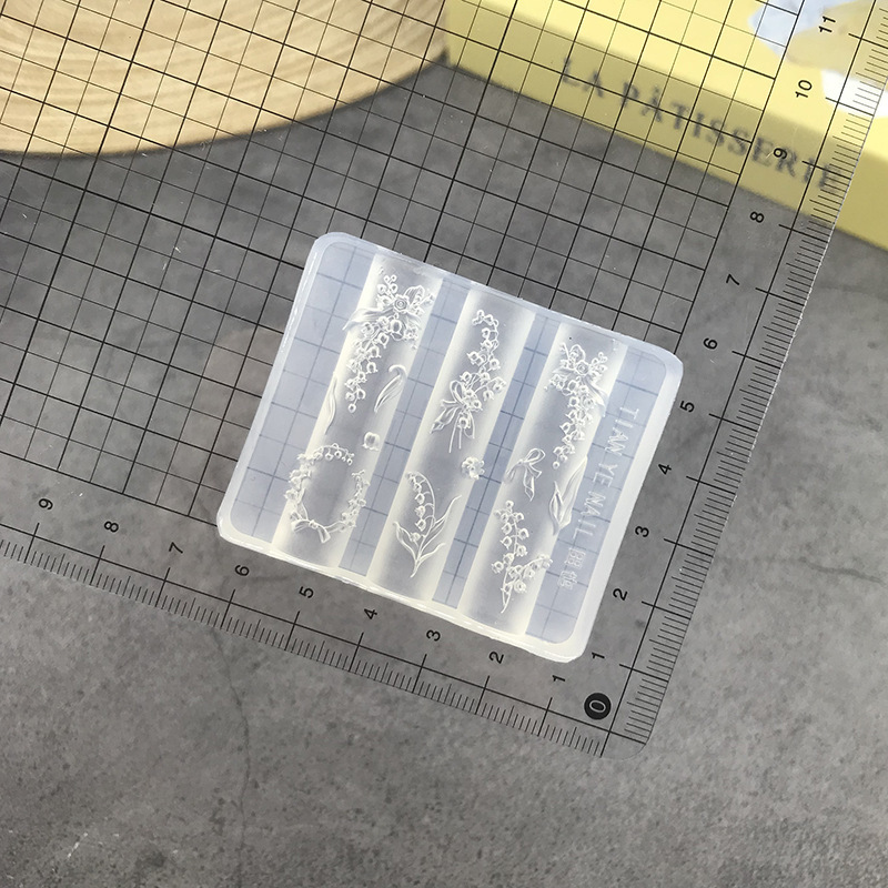 跨境批发蝴蝶结硅胶美甲模具立体链条串珠浮雕花纹穿戴甲装饰工具|undefined