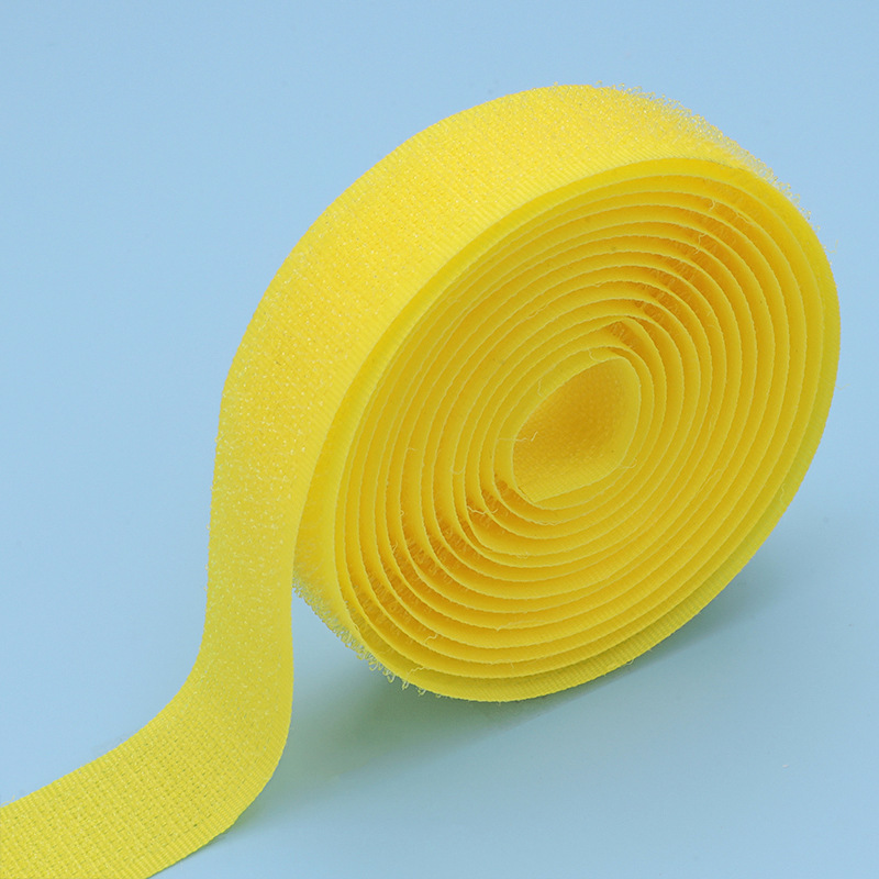 Velcro de color al por mayor 2cm de ancho gancho texturizado sin adhesivo de espalda pegatina madre ropa de bebé zapatos y sombreros pegados hebilla