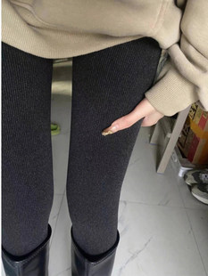 �H��춮aƷչʾ����-���ɫ���ѝŮ�⴩�ﶬ�ӽq�Ӻ��@���ݼy��