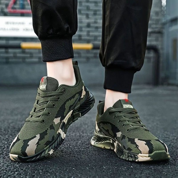 Camouflage winter sneakers for men and women outside climbing for…