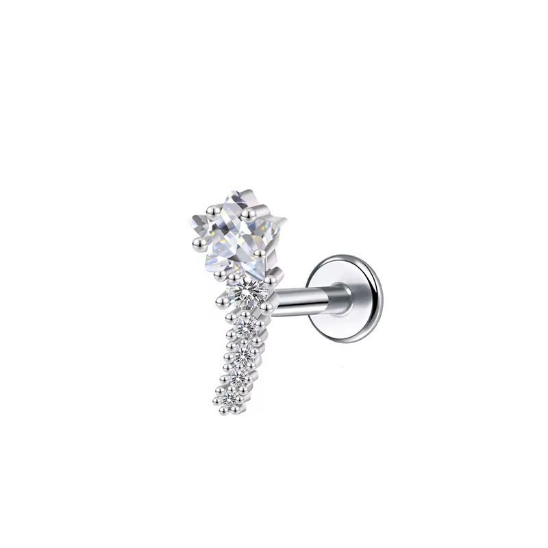 Hjerteformede øredobber i rustfritt stål med zirkonia piercing_voghion.com