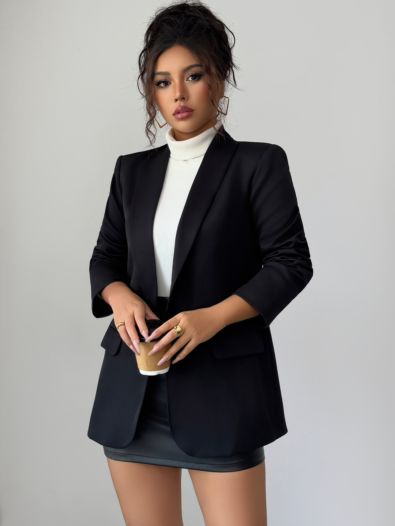 Damenbekleidung Eleganter Damen-Langarm-Anzugblazer, einfarbig, europäisch-amerikanischer Stil, Herbst/Winter_voghion.com