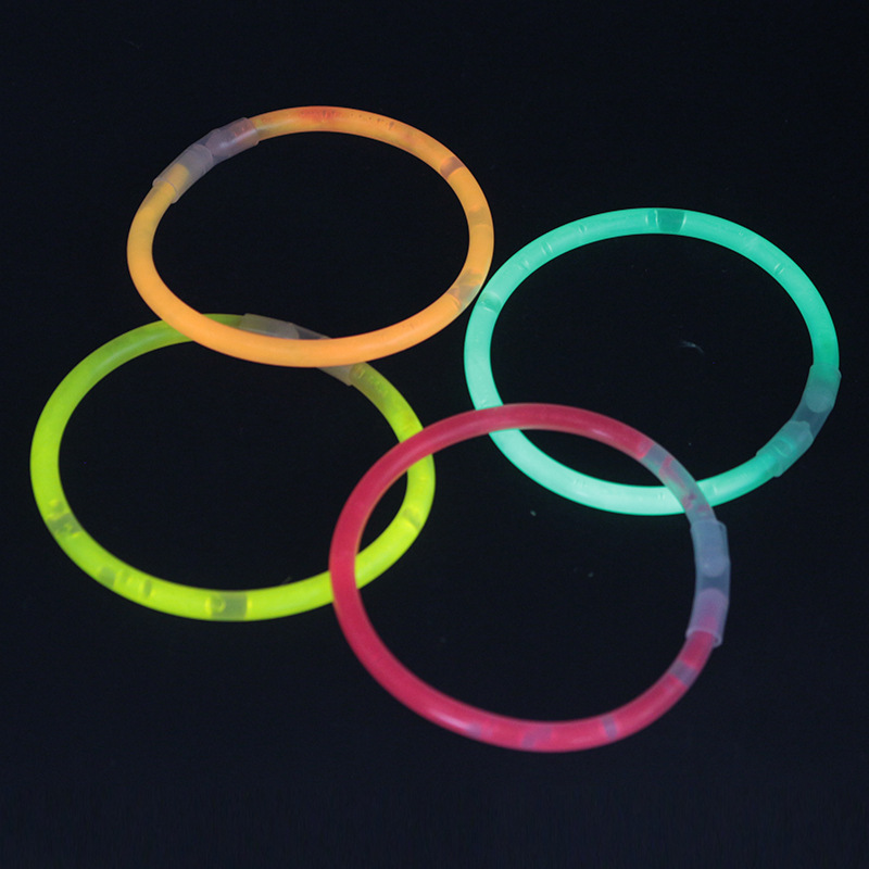 Disponible colorido palo fluorescente de concierto de baile de luz nocturna al aire libre palo de luz flash palo de apoyo palo fluorescente