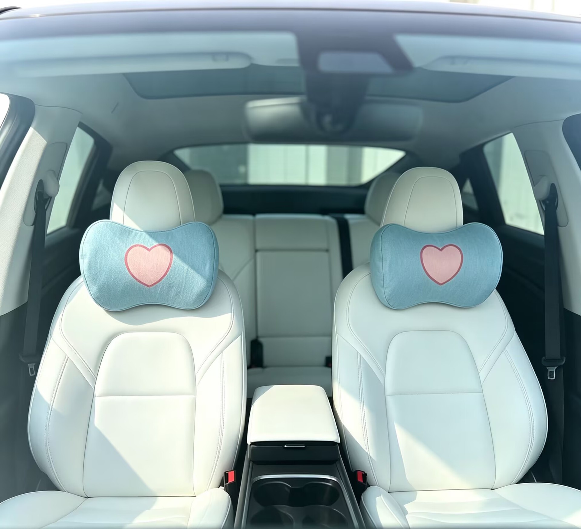 Cross-border wholesale of cute car lumbar support cushions, memory foam comfortable car headrests, neck pillows, and slow-rebound lumbar cushions