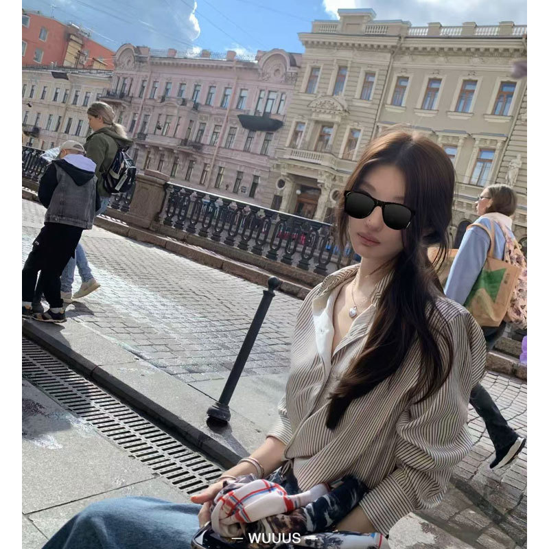 Wuuus [Highly stylish] Blue/Black and White Classic Vertical Striped Shirt for Women, 2026 New Long-Sleeve Shirt