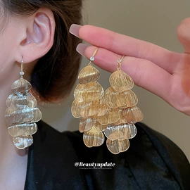 耳环;项链;耳钉