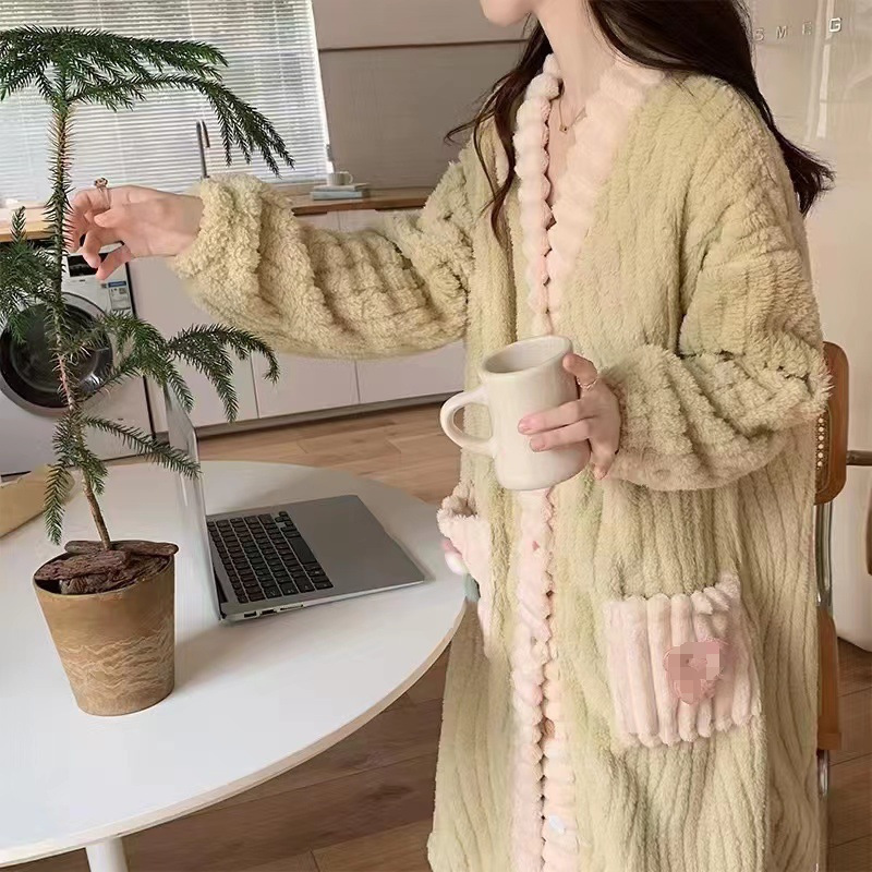 彩虹睡衣套装女秋冬法兰绒加厚保暖睡袍甜美纽扣开衫家居服可外穿|undefined