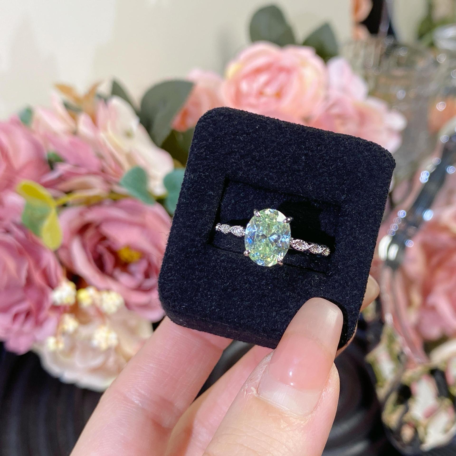 Women's Gemstone Ring With High Carbon Diamond Luxury Design_voghion.com