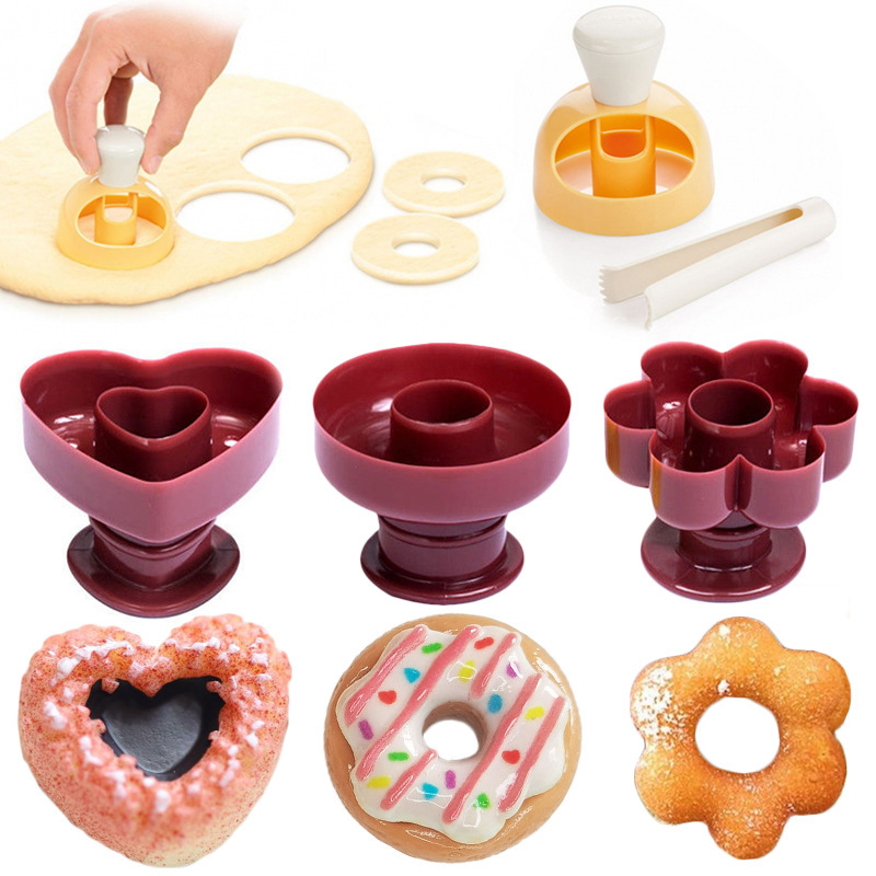 American Large Donut Mold Hollow Bread Stamper Donut Printing Biscuit Mold Cake Baking Tools American Large Donut Mold Hollow Bread Stamper Donut Printing Biscuit Mold Cake Baking Tools