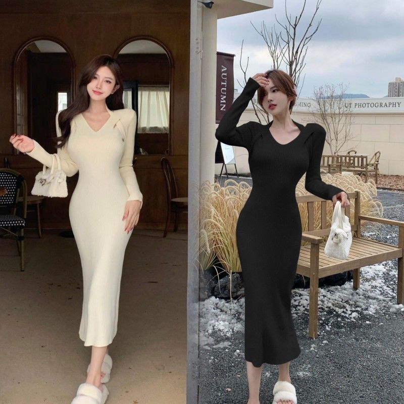 纯欲挂脖针织连衣裙女2025秋冬上新气质V领打底裙修身显瘦包臀裙|undefined