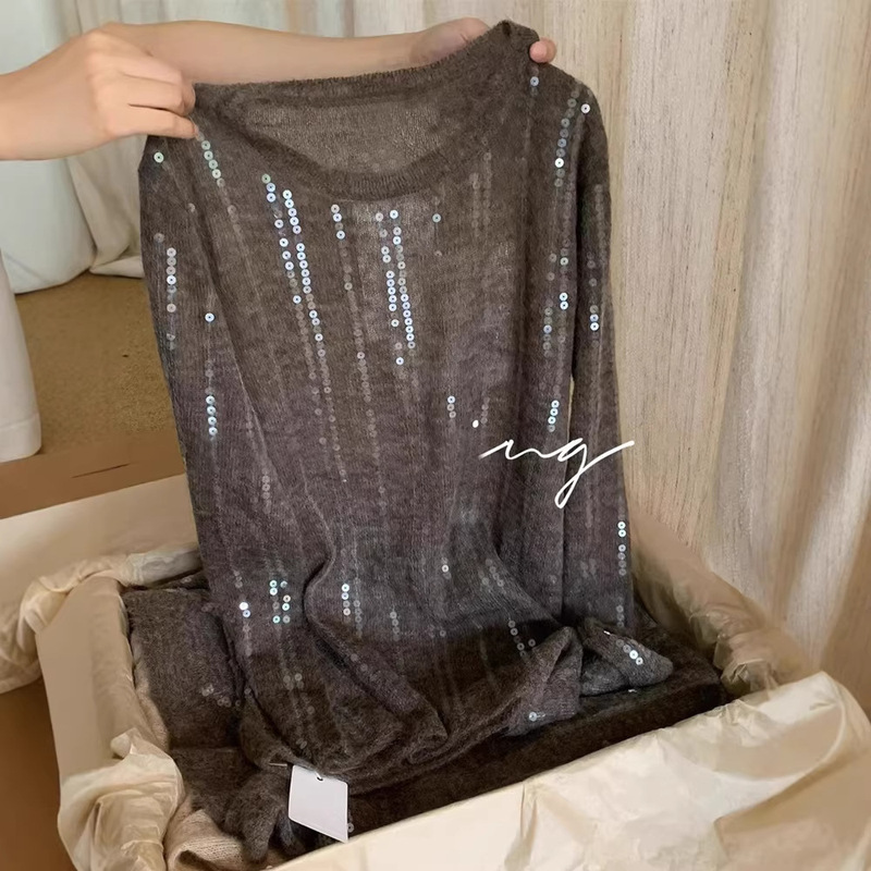 Highly Recommended! Old Money Style Coffee-Colored Wool Sequin Sweater for Women, Autumn Lazy and Relaxed Feel, Slightly Sheer Knitwear Highly Recommended! Old Money Style Coffee-Colored Wool Sequin Sweater for Women, Autumn Lazy and Relaxed Feel, Slightly Sheer Knitwear