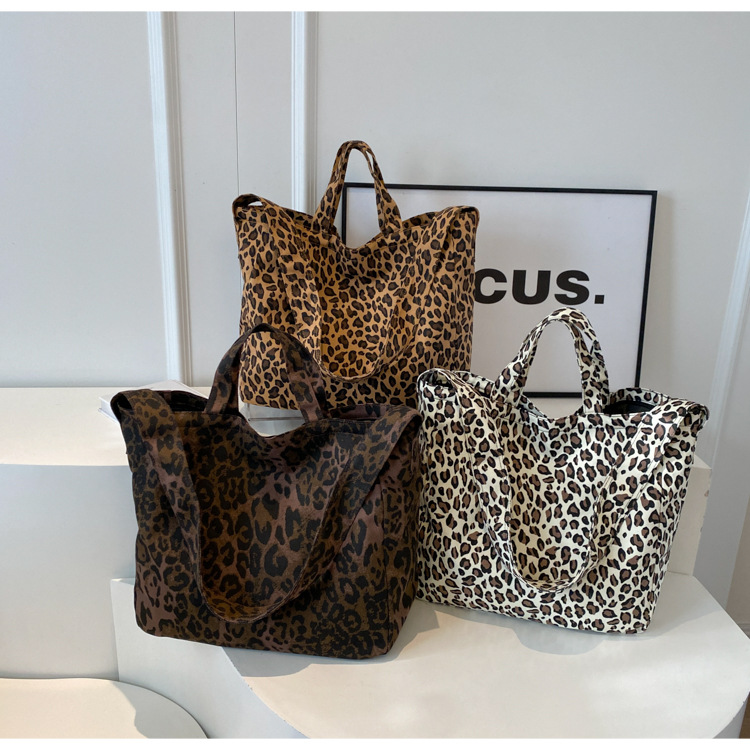 262g Weight Polyester Lining Material Zipper Closure Type Single Shoulder Strap Strap Type Tote Bag Bags Type Daily, Street Occasion Leopard Pattern All Seasons Season Women's Gender Streetwear Style Square Shape Large Size Women's Large Cloth Leopard Streetwear Zipper Tote Bag 4