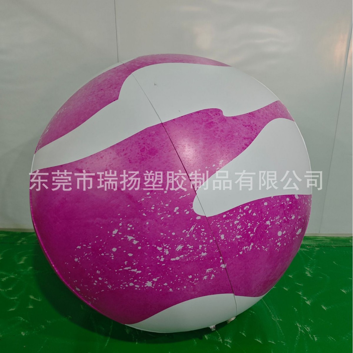 生产PVC沙滩球  海洋球 商场吊挂气球 陈美式装饰广告气球