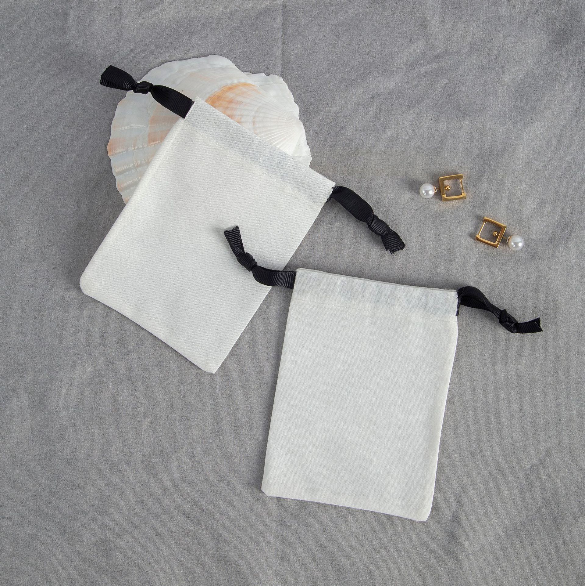 Solid Color Pattern 1 Piece Cloth Simple Style Holiday Daily Solid Color Jewelry Packaging Bags