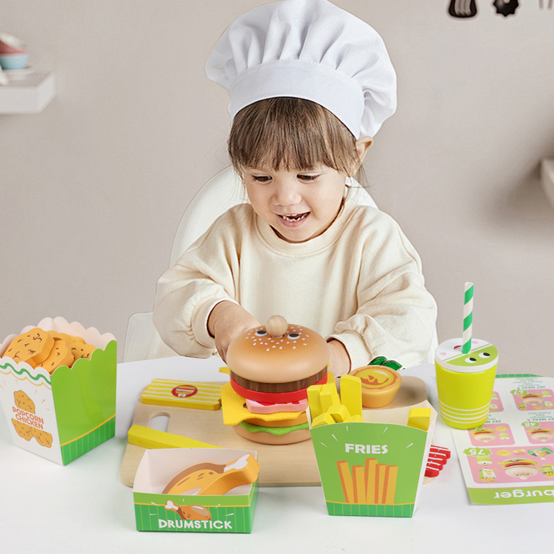 Juego de juguetes para niños transfronterizos Simulación de madera para jugar a la casa Burger Sándwich de papas fritas Toque de vajilla de cocina