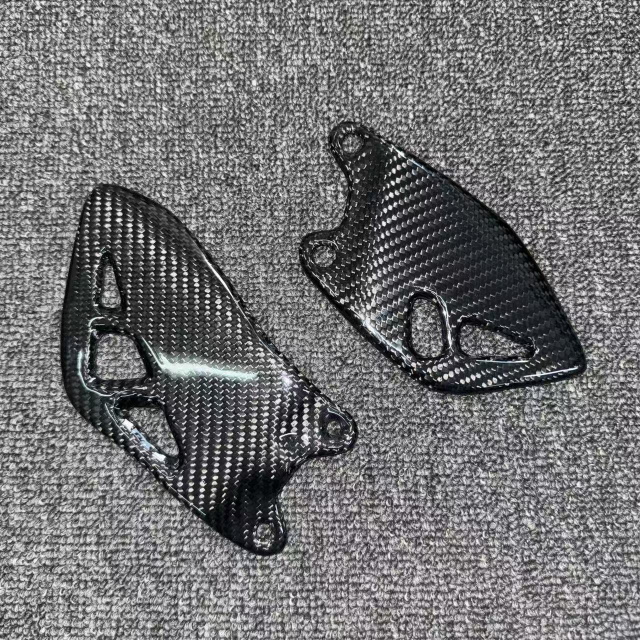 Suitable for Kawasaki Ninja Zx-10R Modified Carbon Fiber Footrest Protection Plate Wings Footrests