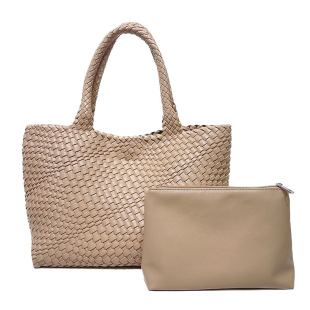 �羳�L�ֹ����������������ذ����R�dŮ��2023�¿�μ����ĸ��