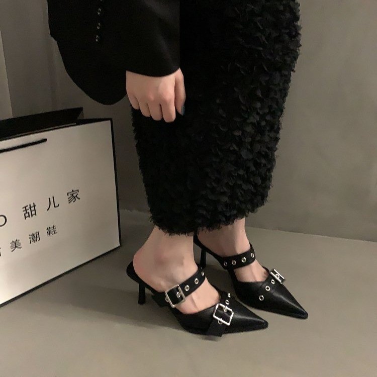 Black 6 cm