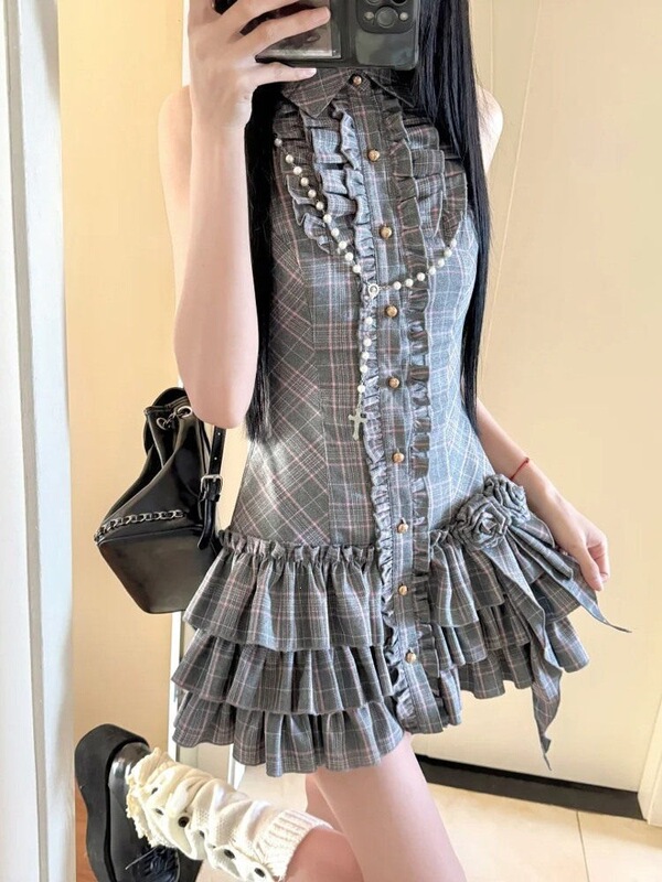 Summer Gray Vintage Plaid Halter Neck Dress for Women, Early Spring Waist-Cinching Short Dress, Slimming and Beautiful Puffy Skirt Summer Gray Vintage Plaid Halter Neck Dress for Women, Early Spring Waist-Cinching Short Dress, Slimming and Beautiful Puffy Skirt