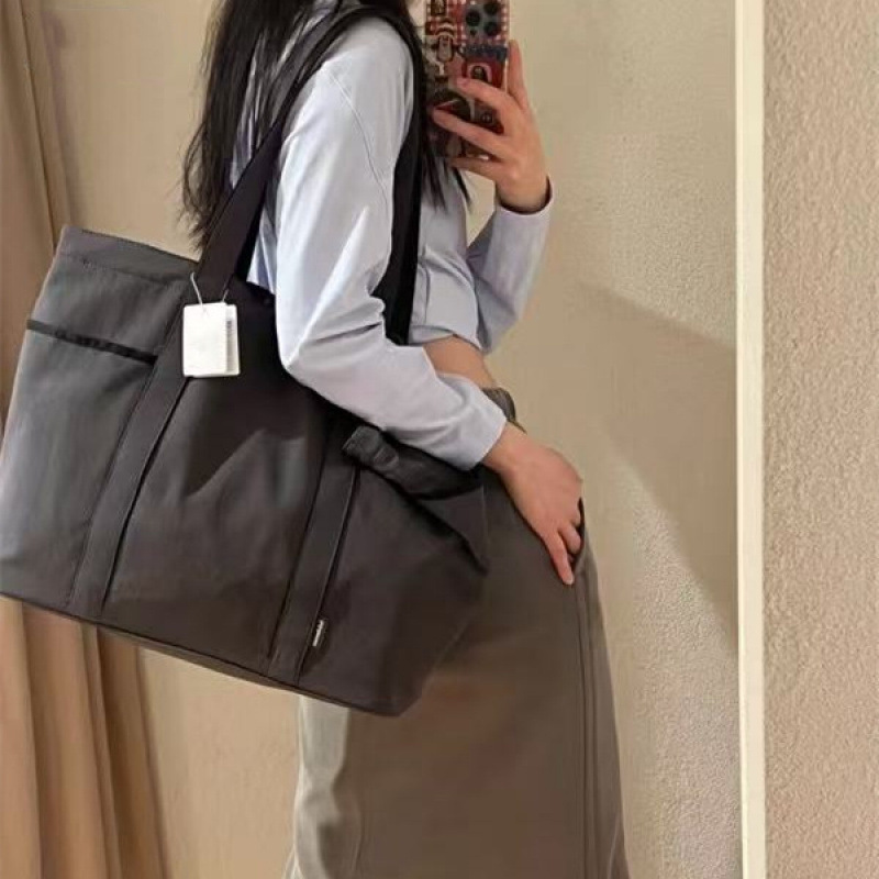 New Lu Large Tote Bag, Simple and Lightweight Yoga Women's Sports Commuter Bag, Fitness and Leisure Tote Bag, Dropshipping