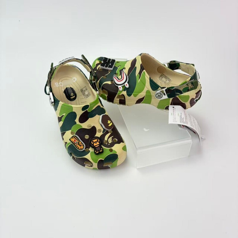 Cs Beipu Croc Shoes Camouflage Ape Man Sports Couple Sandals New Outdoor Versatile Beach Sandals Cs Beipu Croc Shoes Camouflage Ape Man Sports Couple Sandals New Outdoor Versatile Beach Sandals